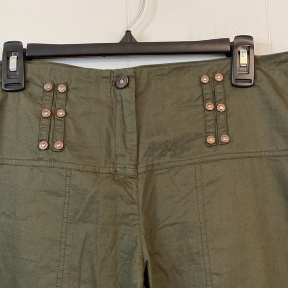 Papaya Y2K Embroidered Crop Pants NWT  size L - Picture 3 of 10